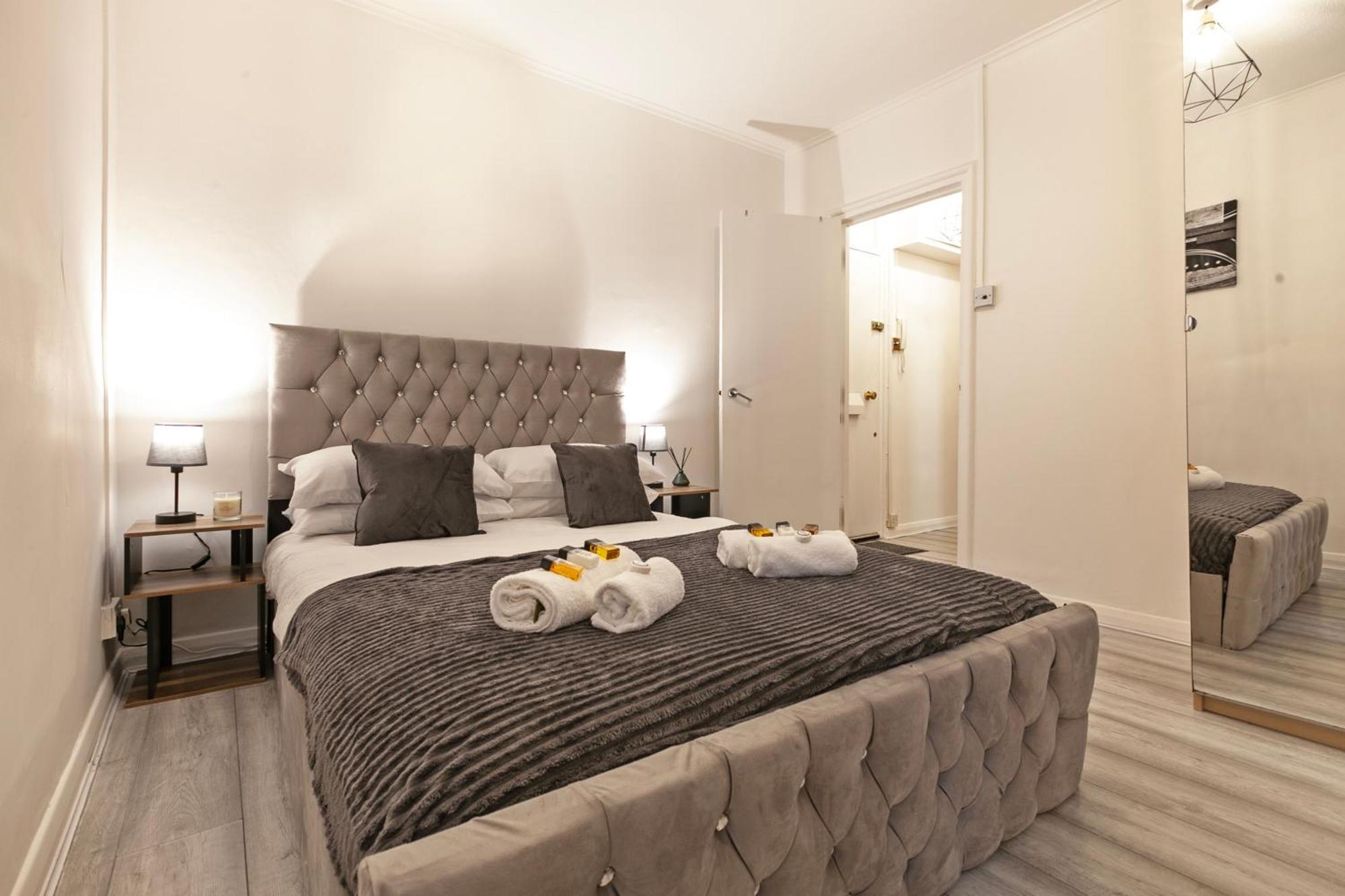 Beautiful One Bedroom Flat In Scott Ellis Gardens London Ngoại thất bức ảnh